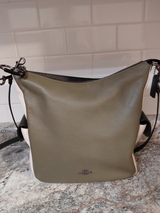 Coach Handbags - Coach Pennie Olive Cream Leather Shoulder Bag 6154